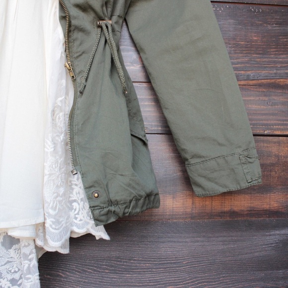 Pocketed Utility Jacket with Hoodie, Olive - Picture 7 of 7